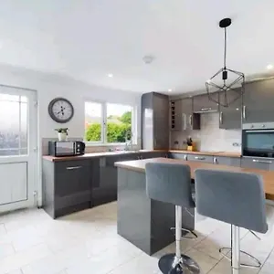 https://villa-eltam-cresent.yorkshirehotels.net